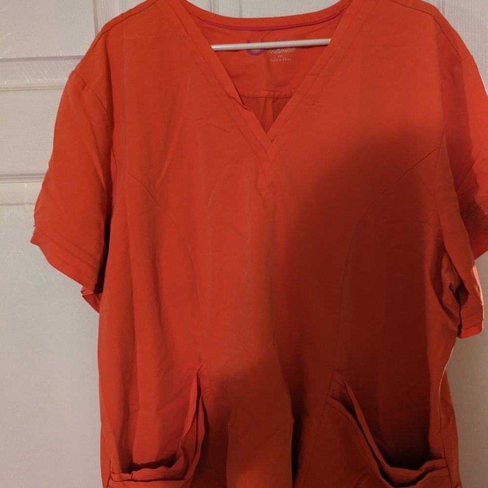 Urbane ultimate scrub top